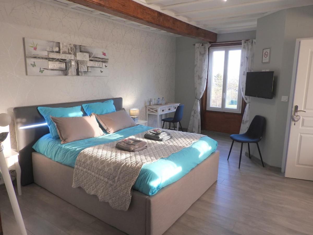 Chambres D'Hotes La Dame Fines Puybegon Bagian luar foto