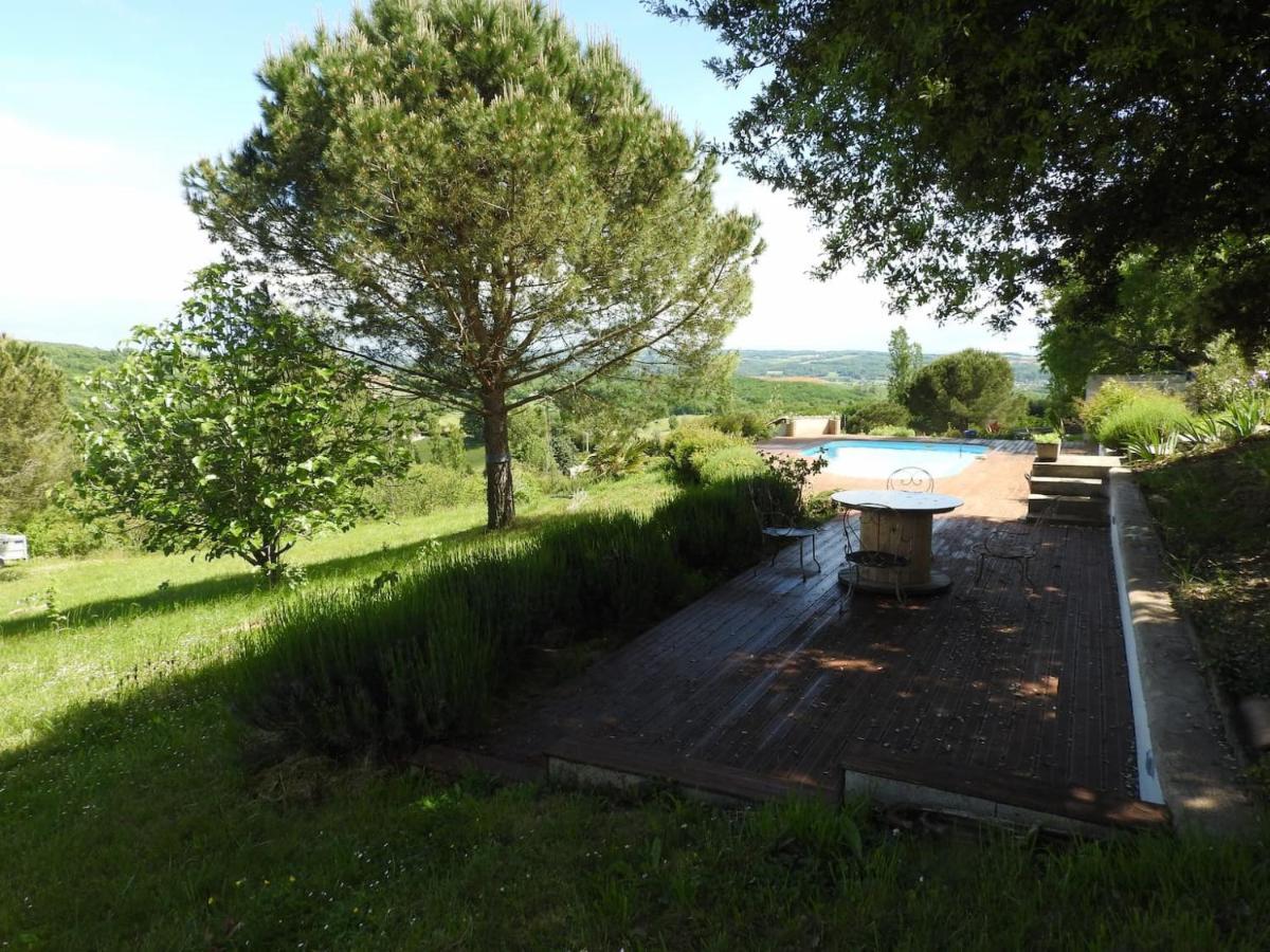 Chambres D'Hotes La Dame Fines Puybegon Bagian luar foto